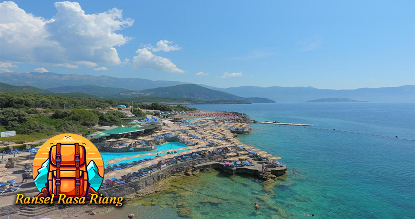 Menikmati Keindahan Pantai Trsteno, Montenegro